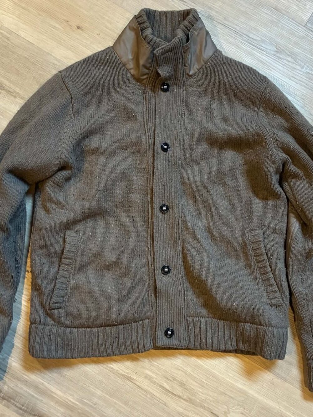 Men's Bench brand wool blend heavy knit button down sweater XL brown